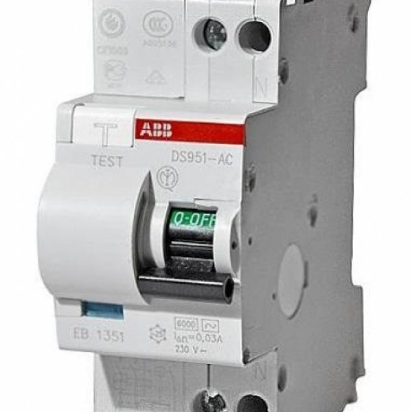 Диференціальний вимикач ABB DS 951 AC-C20/0,03A - 16021385